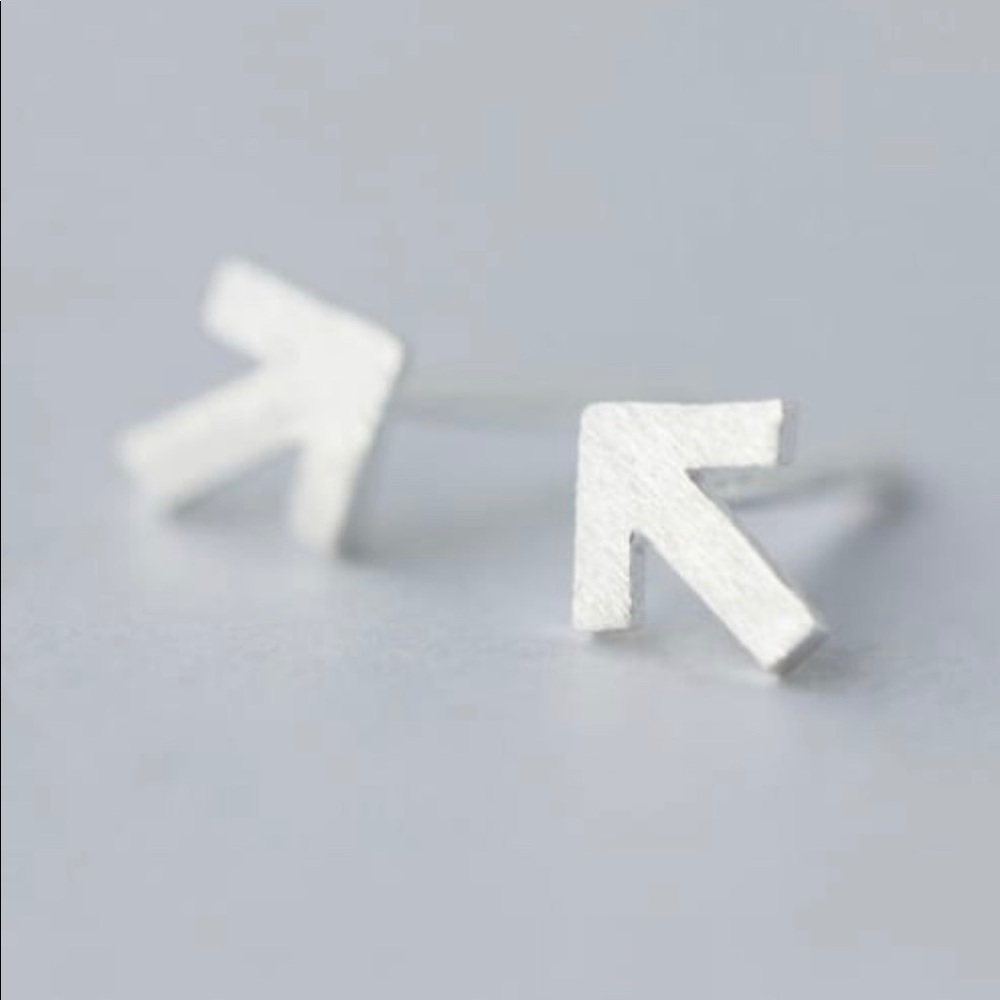 Vintage Dainty Sterling Silver Arrow Stud Earrings